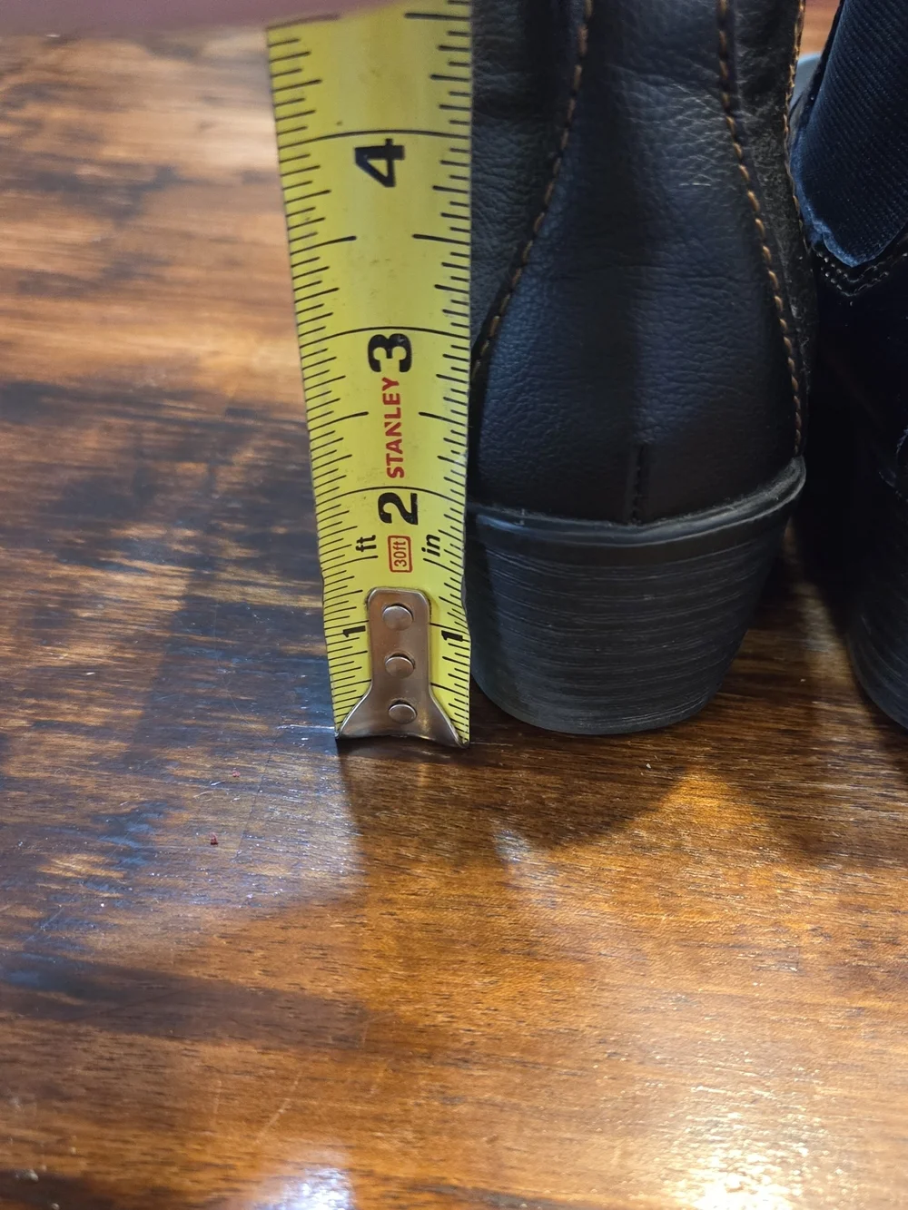 Born Rachelle Vegan Leather Ankle Bootie sz 7.5 Black Soft 2